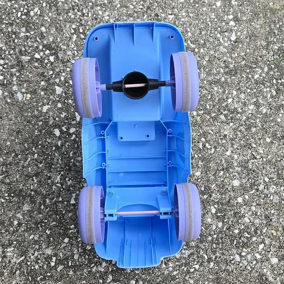 Disney Frozen 2 Lights N Sounds Ride Toy Car - Picture 9 of 10